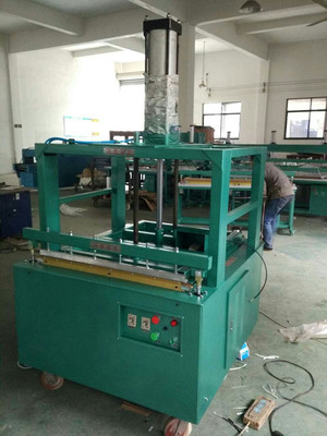 西安羽絨壓縮封口機廠家 濟南冠邦制造廠 781_被褥壓縮機,枕頭真空包裝機,羽絨真空包裝機,真空包裝機,壓縮封口機_供應信息_中國包裝印刷產業(yè)網